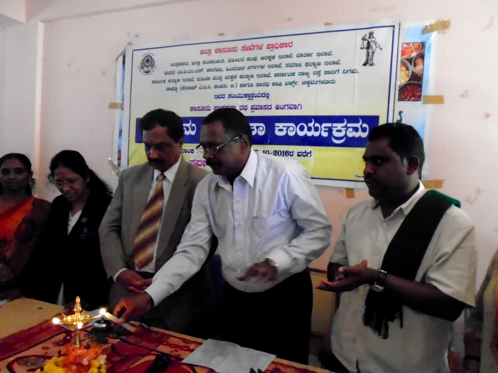 ಮಹಿಳೆಯರ ಆತ್ಮಹತ್ಯೆ ಹೆಚ್ಚುತ್ತಿರುವುದು ದುರ್ದೈವ: ನ್ಯಾಯಾಧೀಶ ಡಿ. ಕಂಬೇಗೌಡ